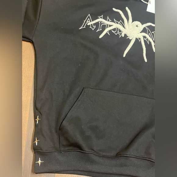 Elfric Eden
Oversized Black Spider Graphic Hoodie - Picture 10 of 16